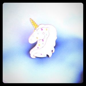 💥Unicorn pin/brooch bnwt